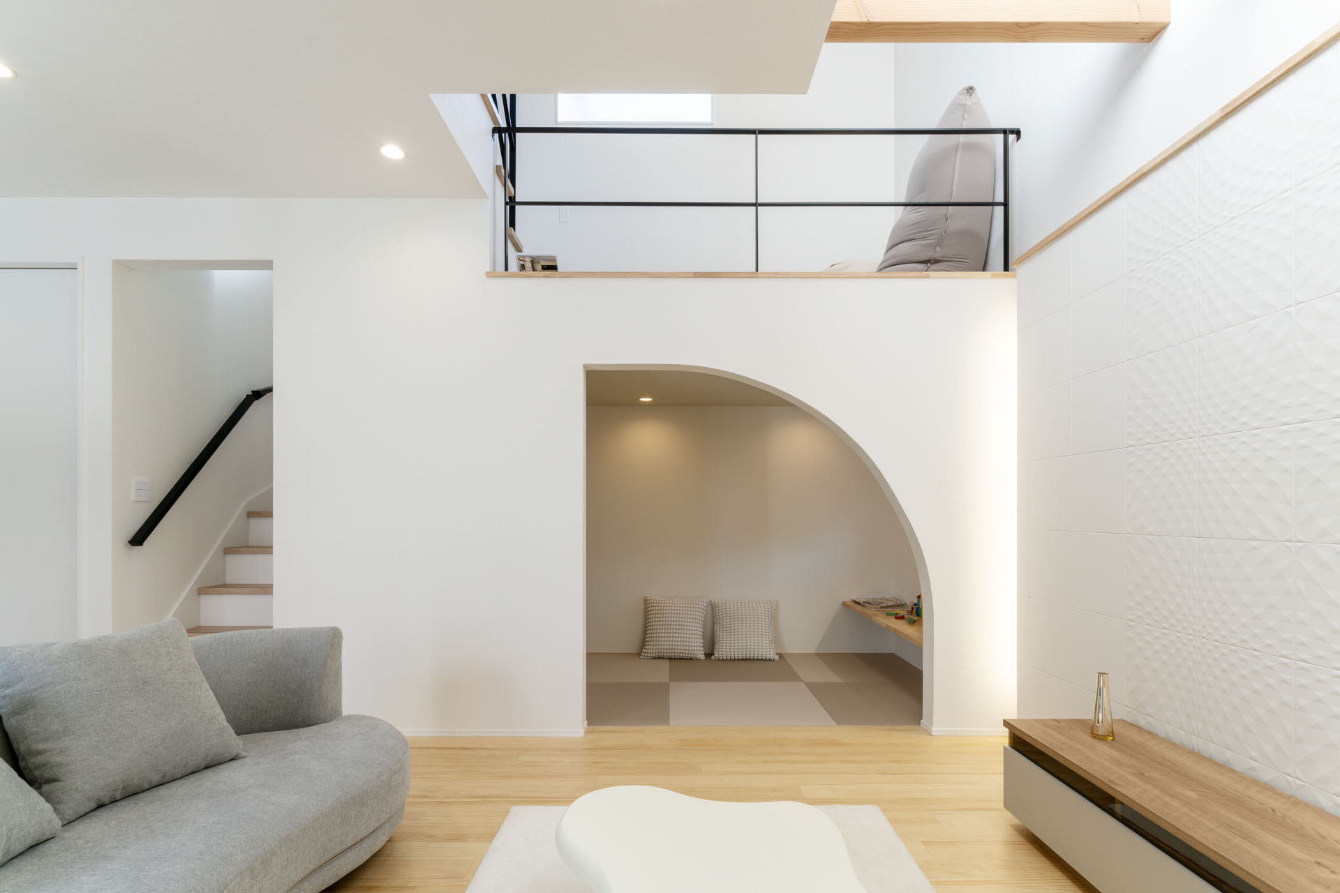 お洒落でスマートに子育てを楽しむ一邸