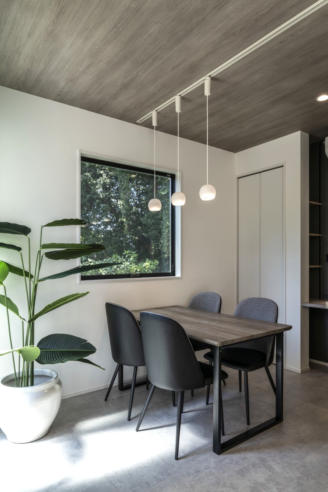 景色と暮らすリゾートホテルのような一邸