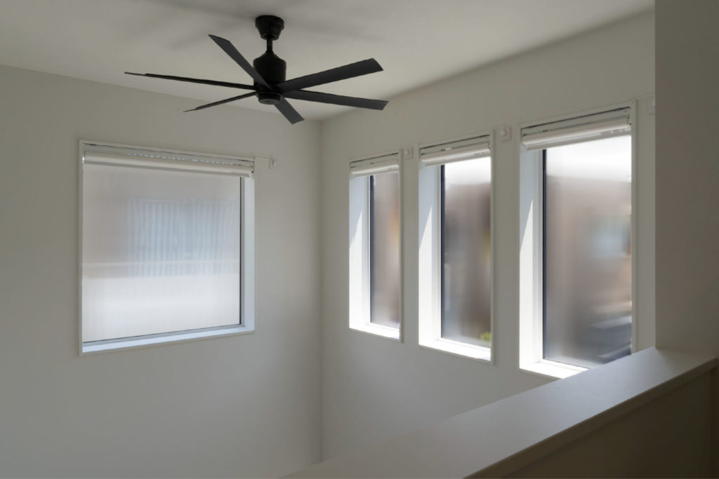 機能的かつ洗練された一邸