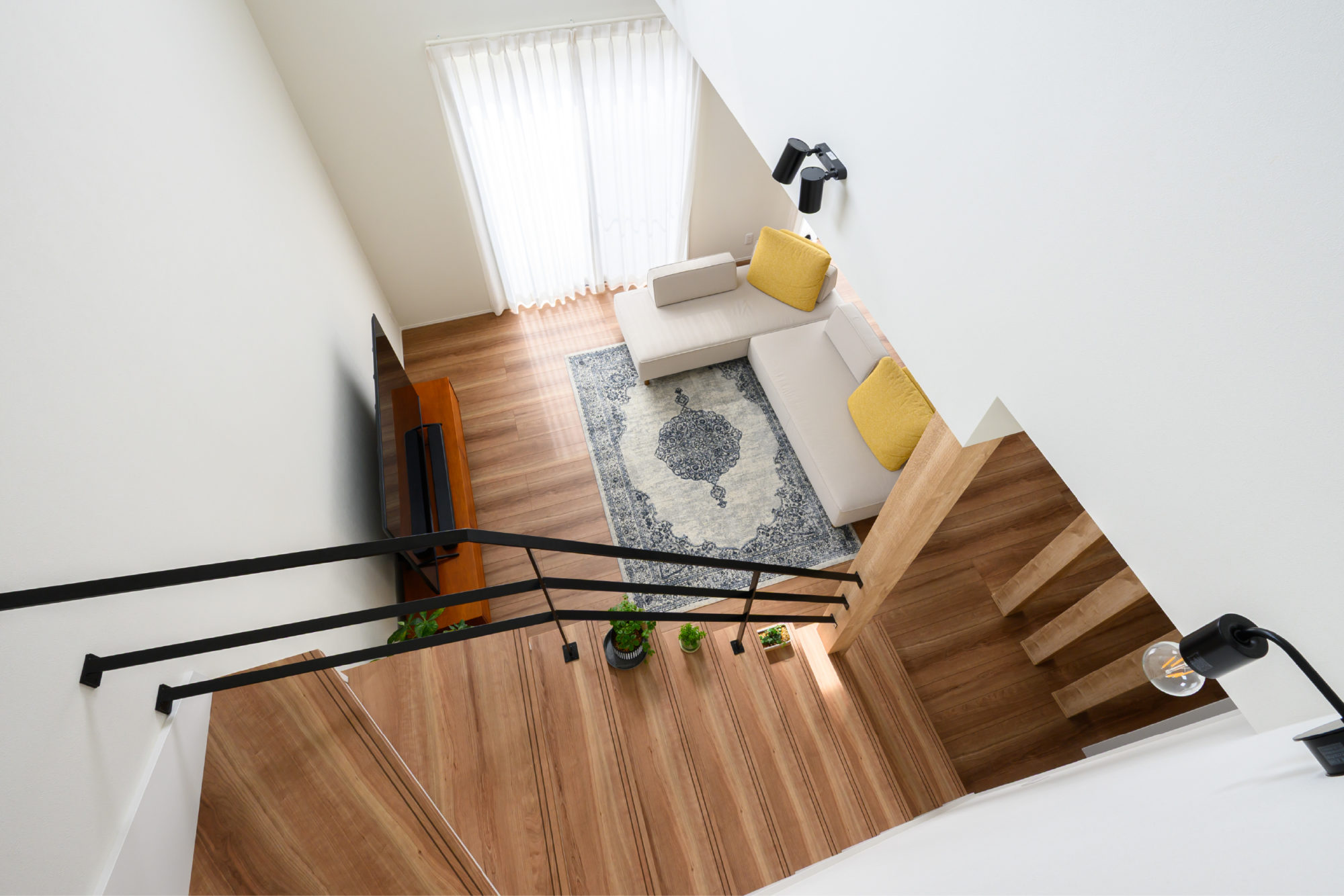 デザインが暮らしを彩る一邸