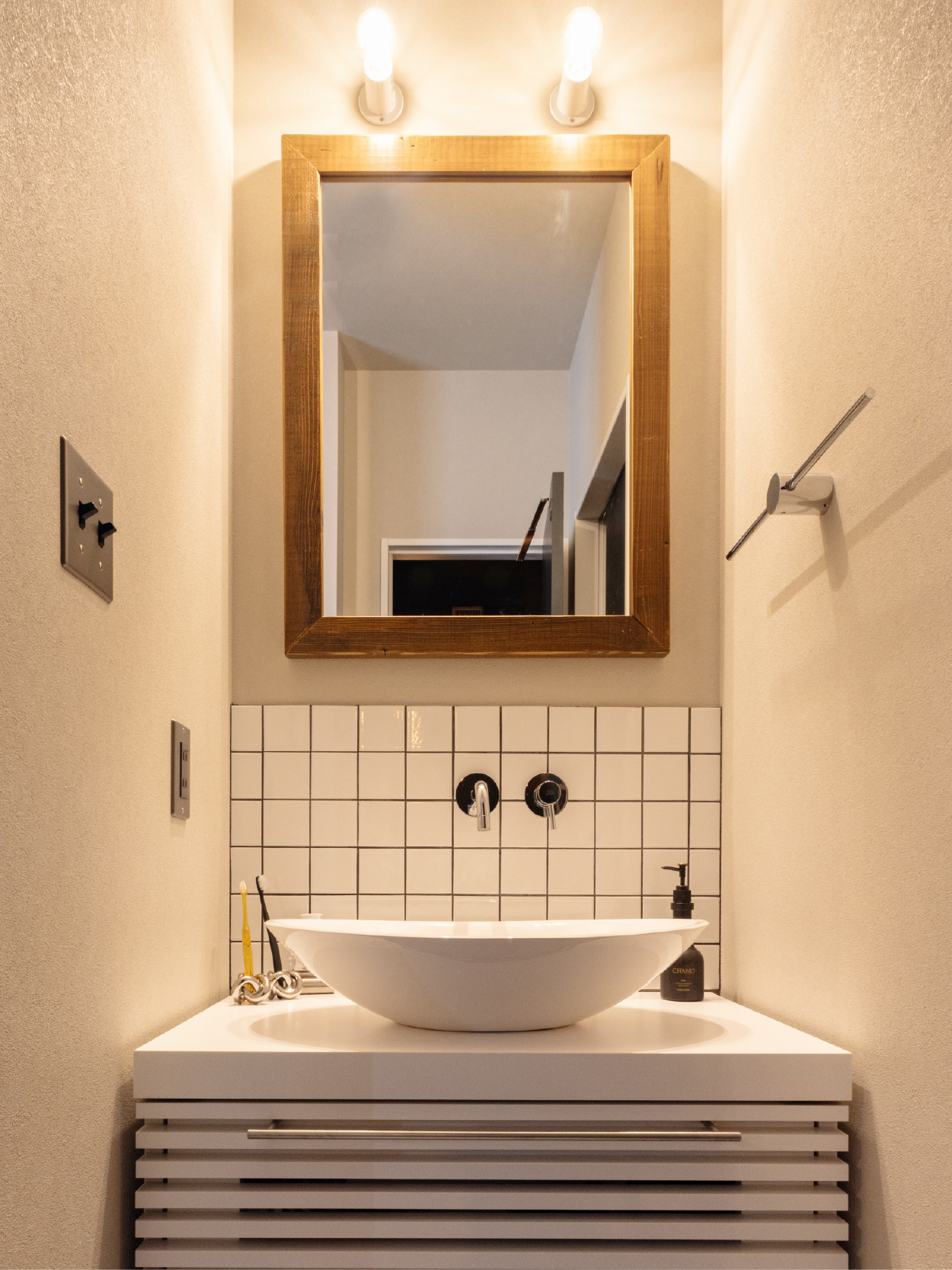 暮らしを楽しむ温かさが漂う、 華やぎの一邸