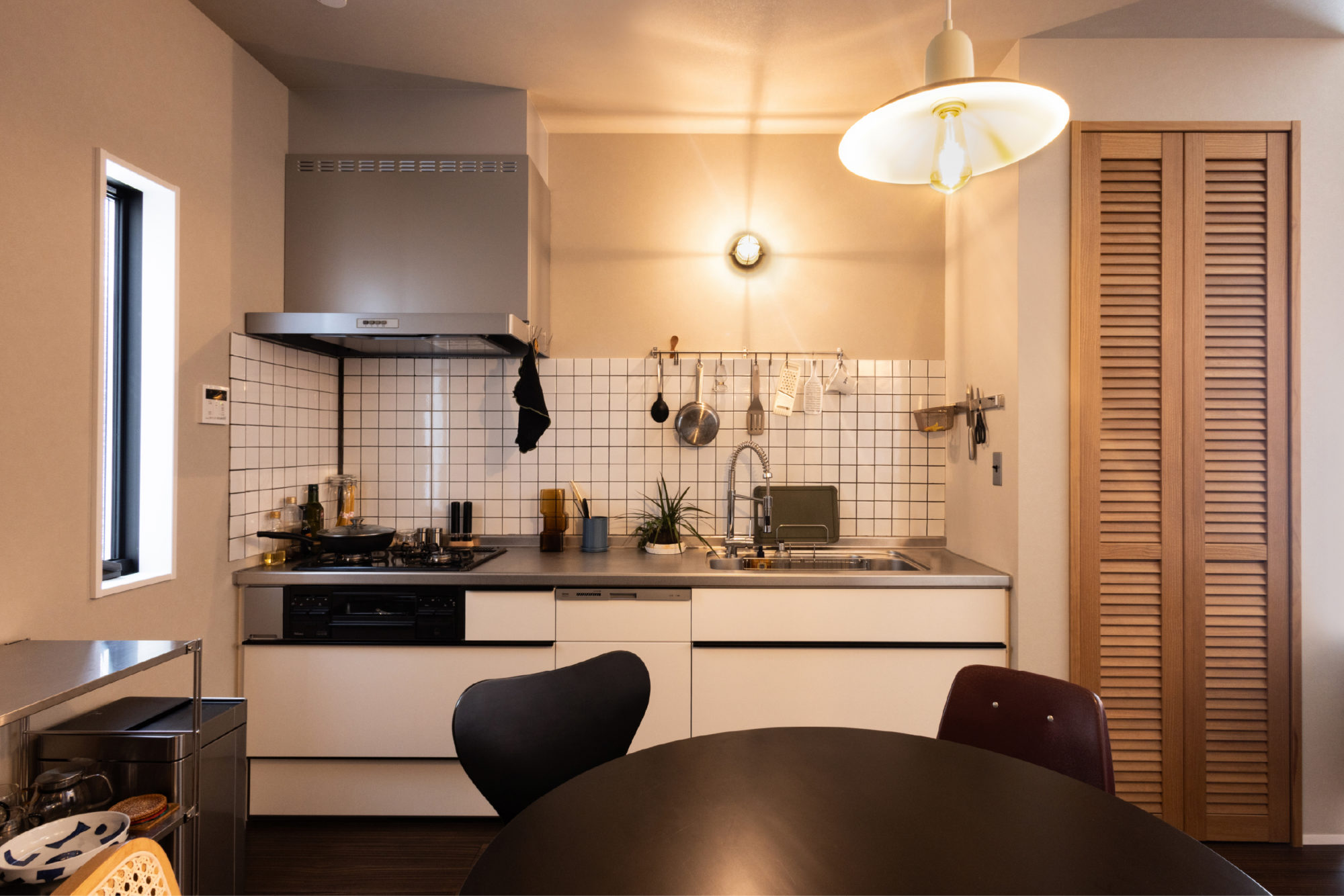 暮らしを楽しむ温かさが漂う、 華やぎの一邸