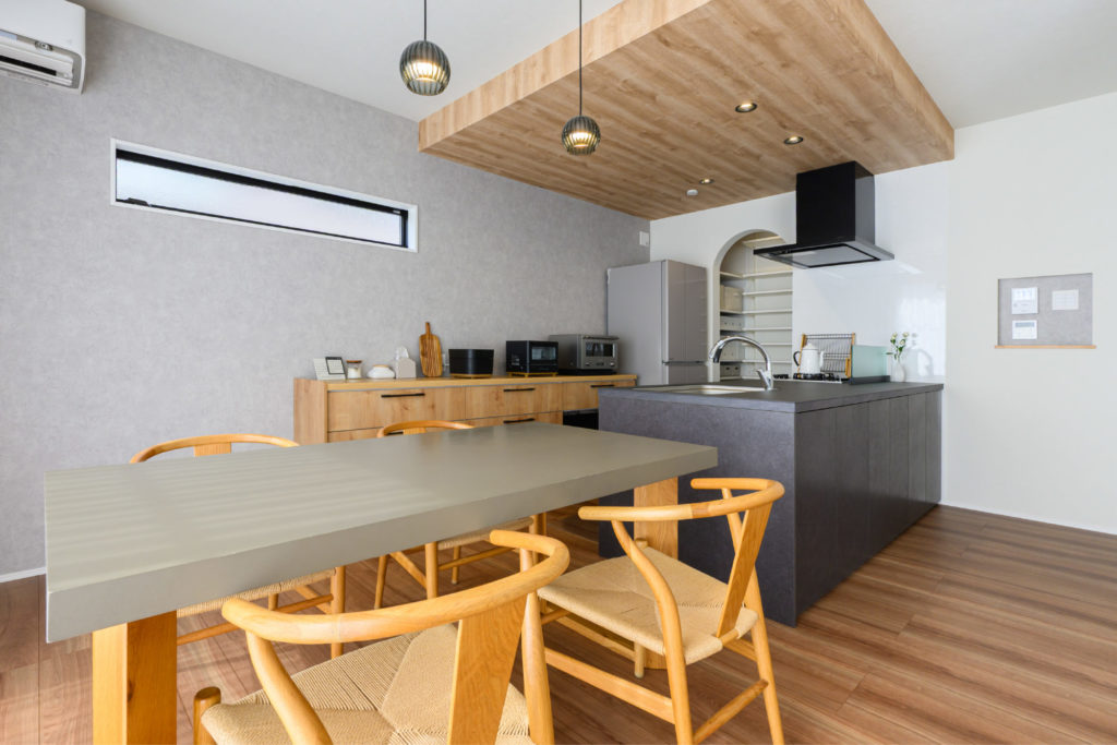 デザインが暮らしを彩る一邸