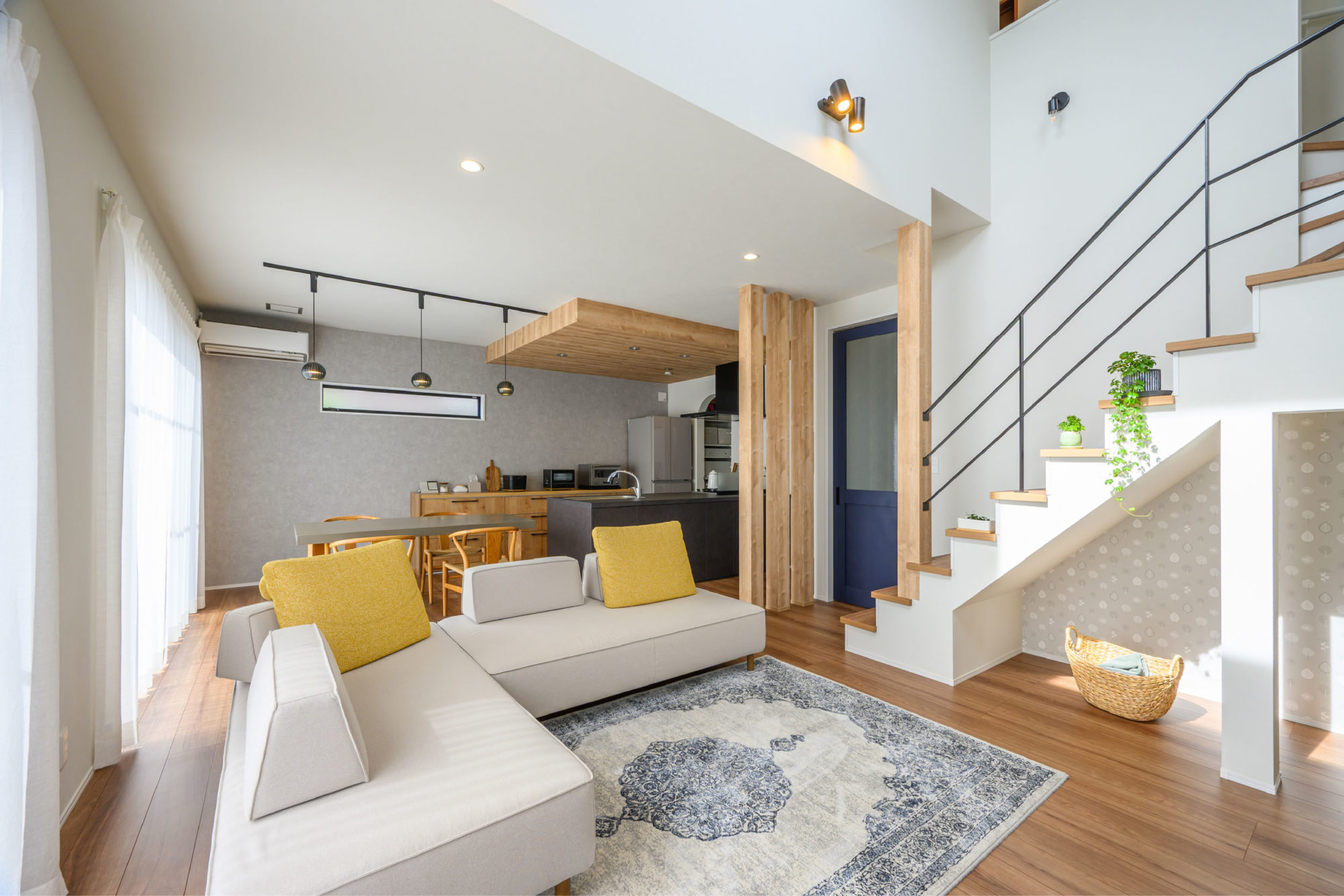 デザインが暮らしを彩る一邸