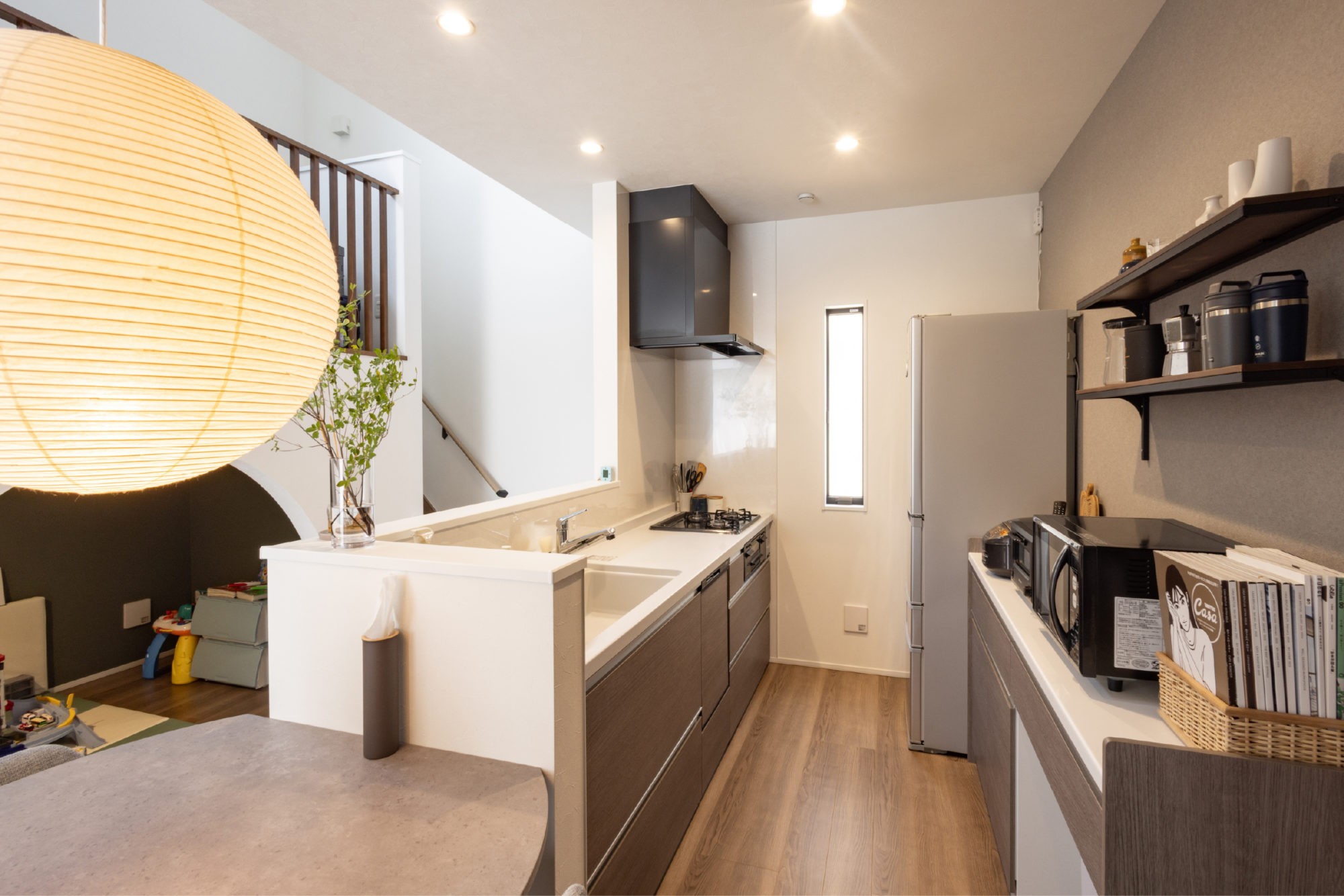 会話と笑顔が溢れる団らんの一邸