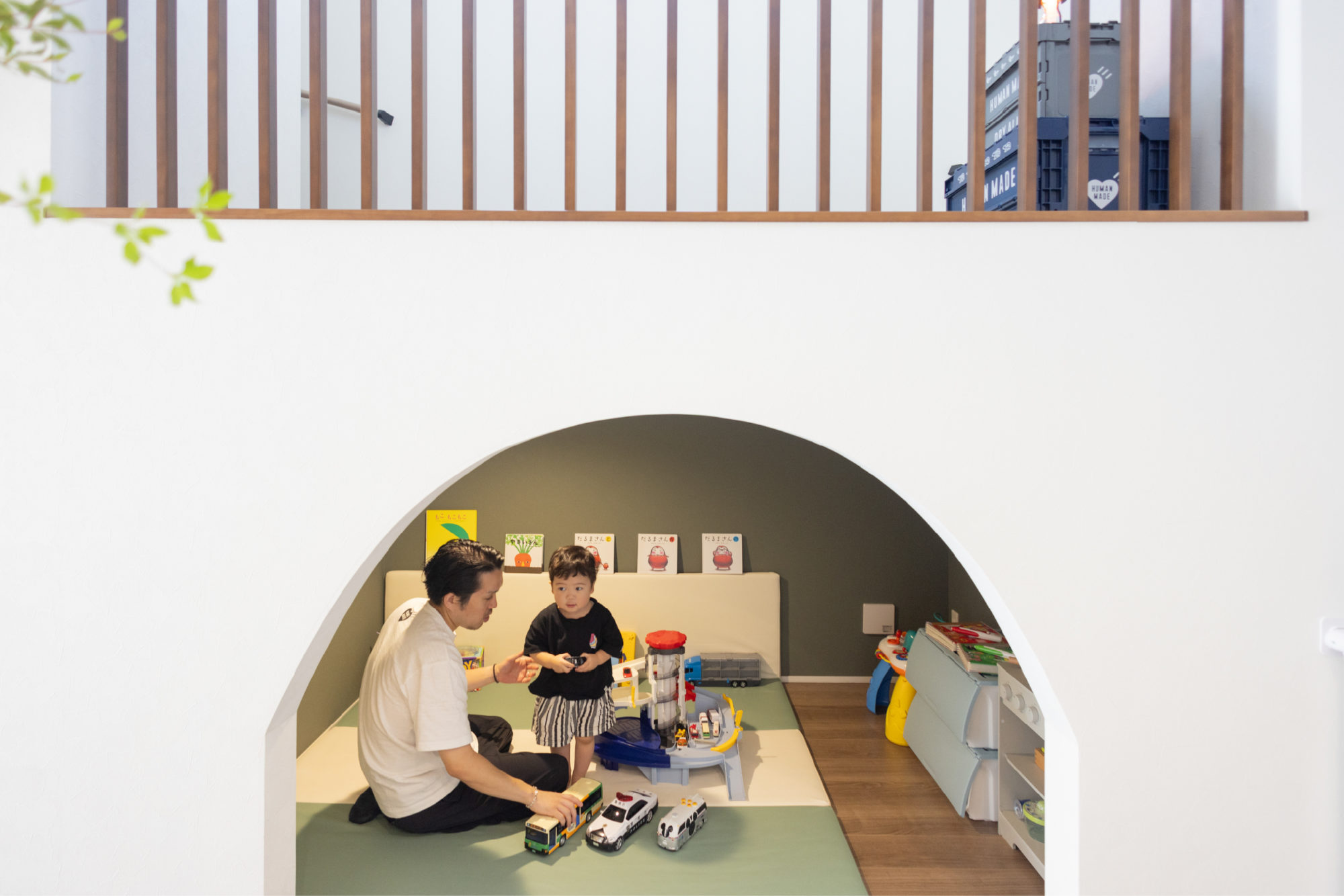 会話と笑顔が溢れる団らんの一邸