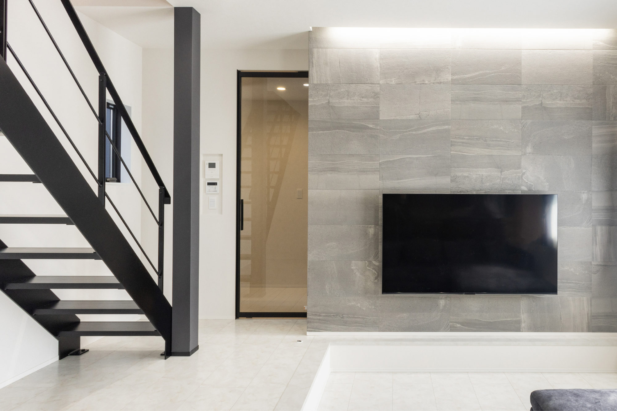 モノトーンを愉しむ一邸